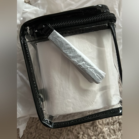 MAC cosmetics cube - Picture 2 of 2